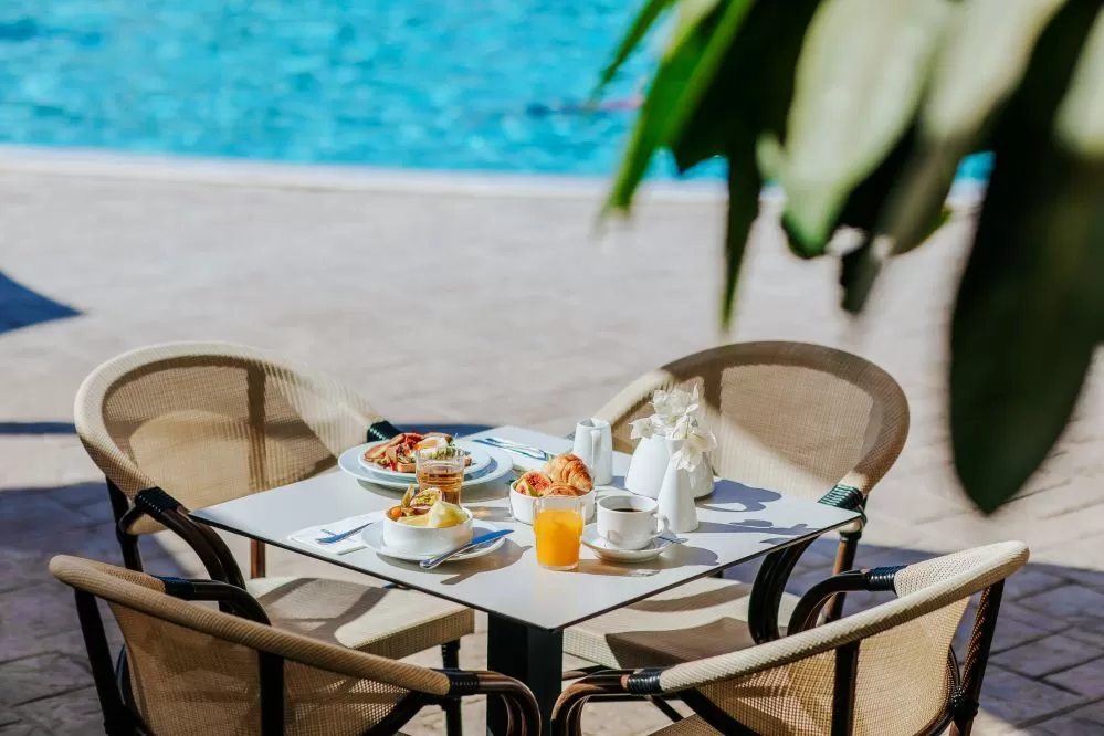 Louis Hotels - Louis Paphos Breeze - Terrasse