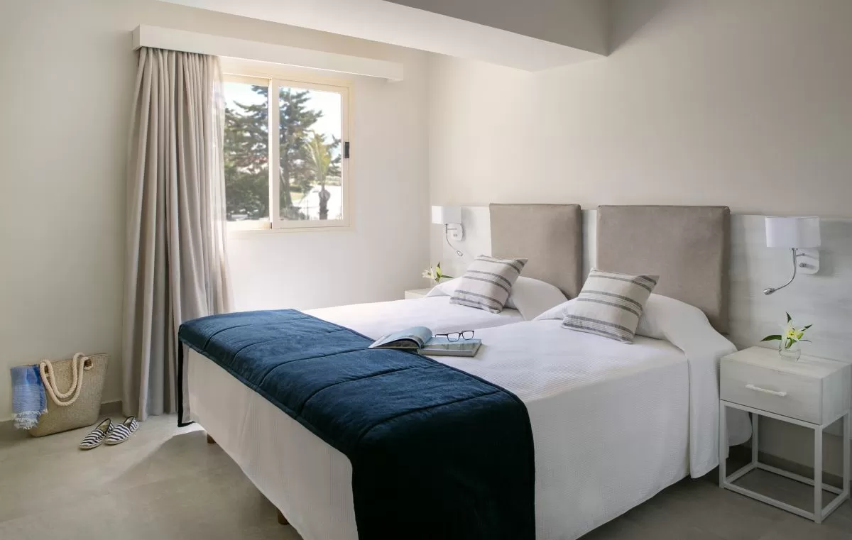 Louis Hotels - Louis Paphos Breeze - Room