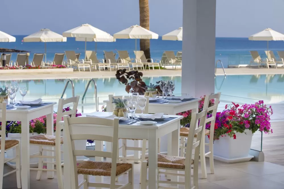 Louis Hotels - Louis Nausicaa Beach - ταράτσα