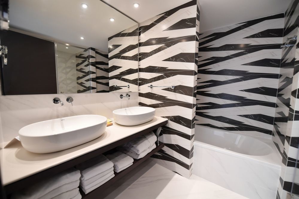 Louis Hotels - Hilton Park Nicosia ***** - Bathroom